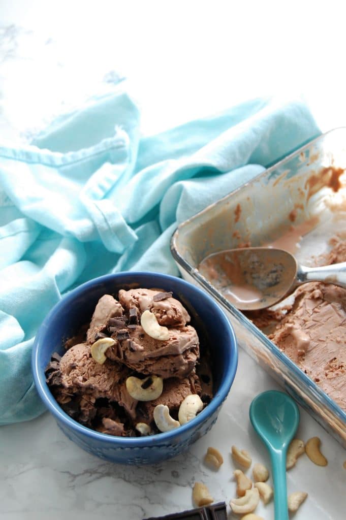 This easy frozen treat is a no-churn frozen yogurt with just four ingredients. Get the Chocolate Cashew Frozen Yogurt recipe from Nutrition to Fit today!