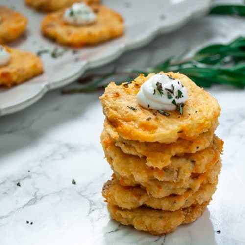 Mashed potato patties are a fun way to use up Thanksgiving leftovers. This leftover mashed potatoes recipe features baked mashed potato patties that are perfect appetizers for snacking!