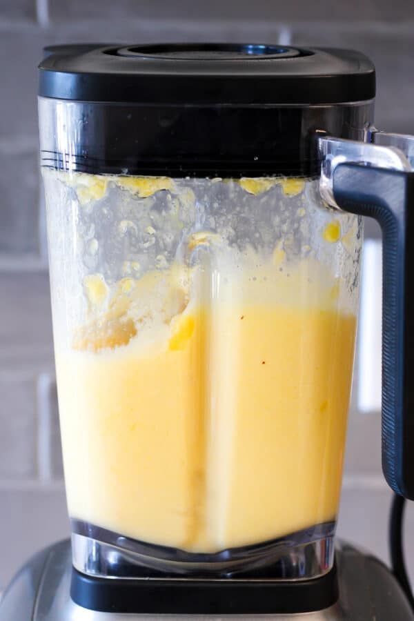 blender blending a pineapple slush