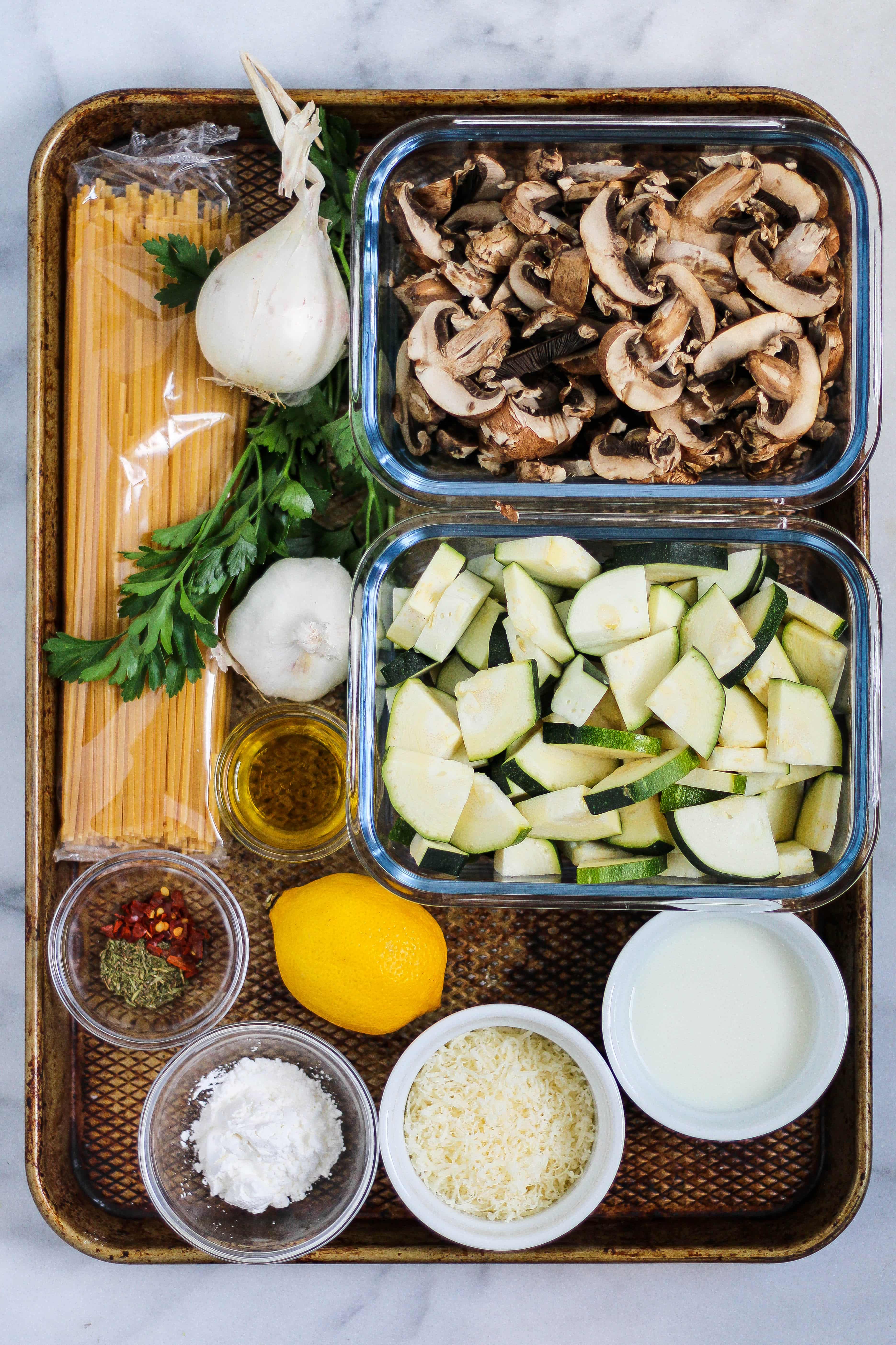 ingredients to make zucchini and mushroom pasta