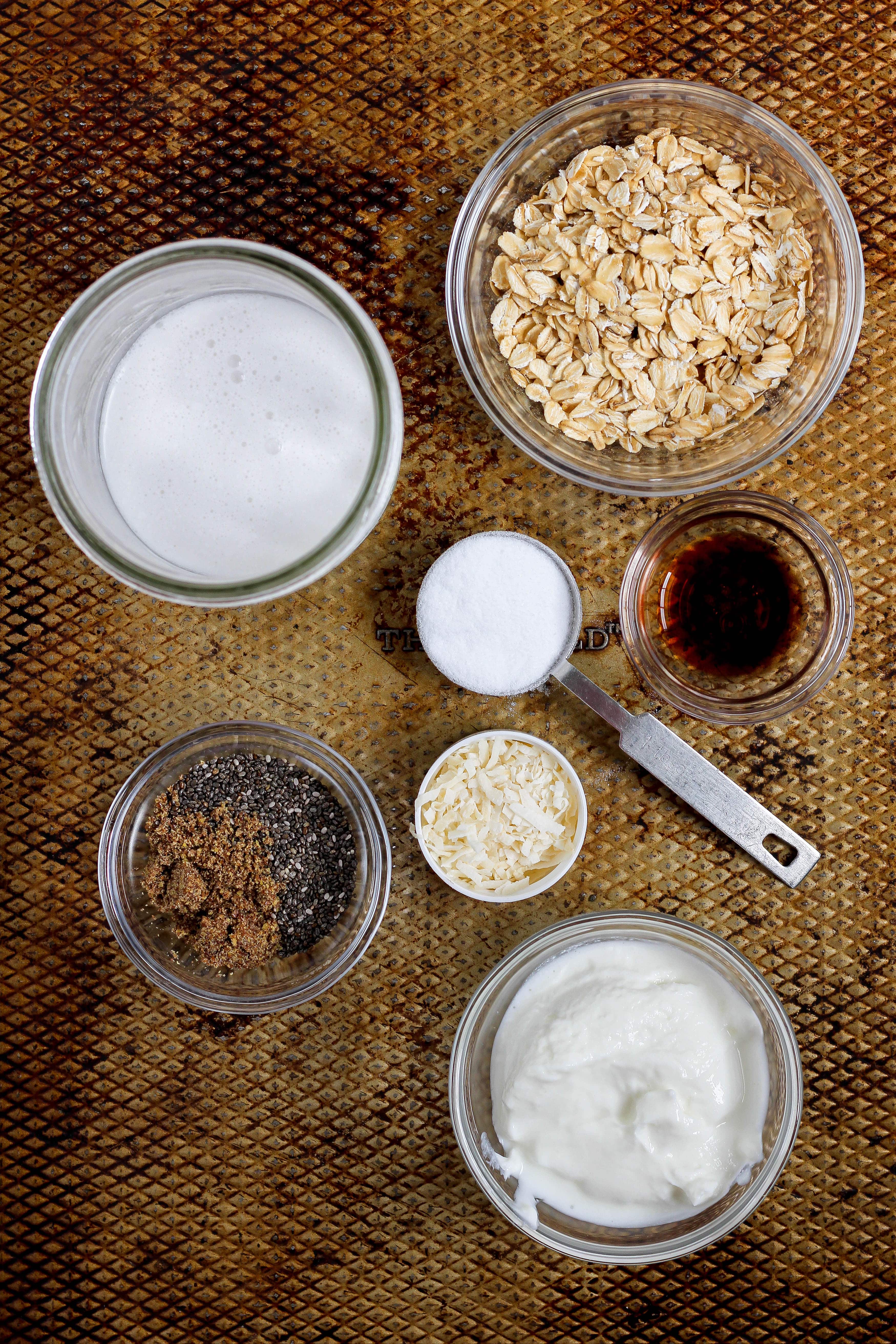 ingredients to make overnight oats with coconut milk