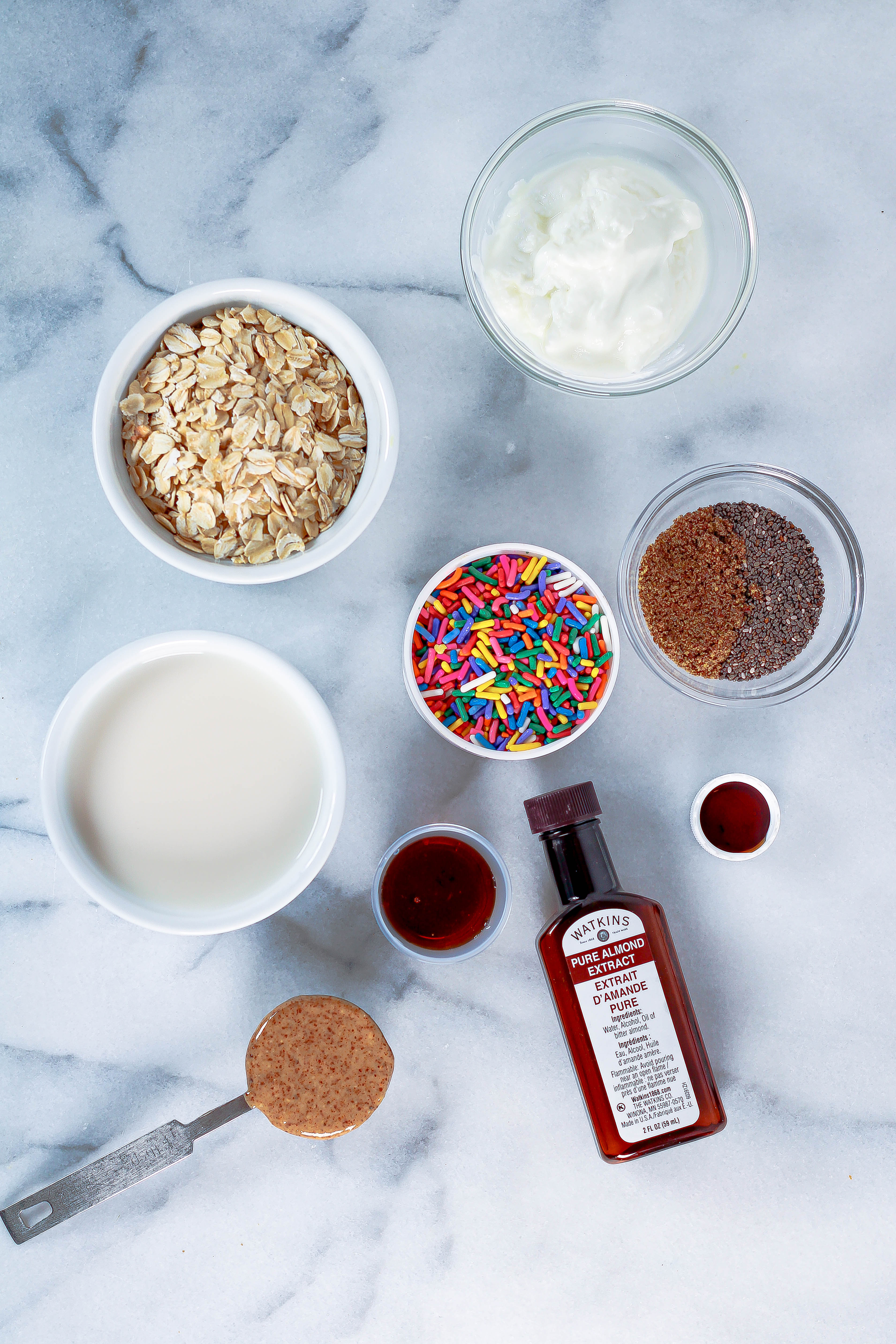 ingredients to make birthday cake overnight oats