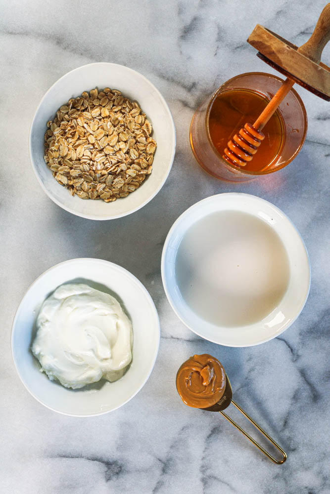 ingredients to make peanut butter overnight oats without chia seeds