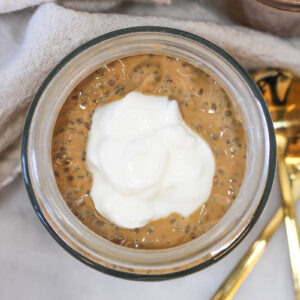 vanilla latte coffee chia pudding high in protein in a glass jar