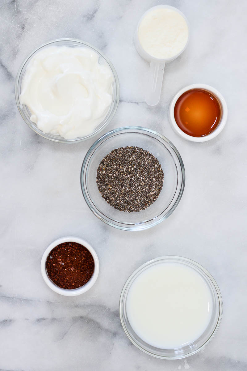 ingredients to make coffee chia pudding