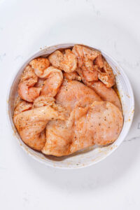 seasoned thinly sliced chicken breast for baking