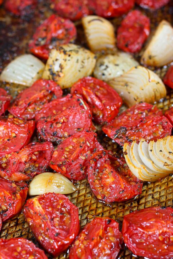 roasted tomatoes for roasted tomato pasta sauce