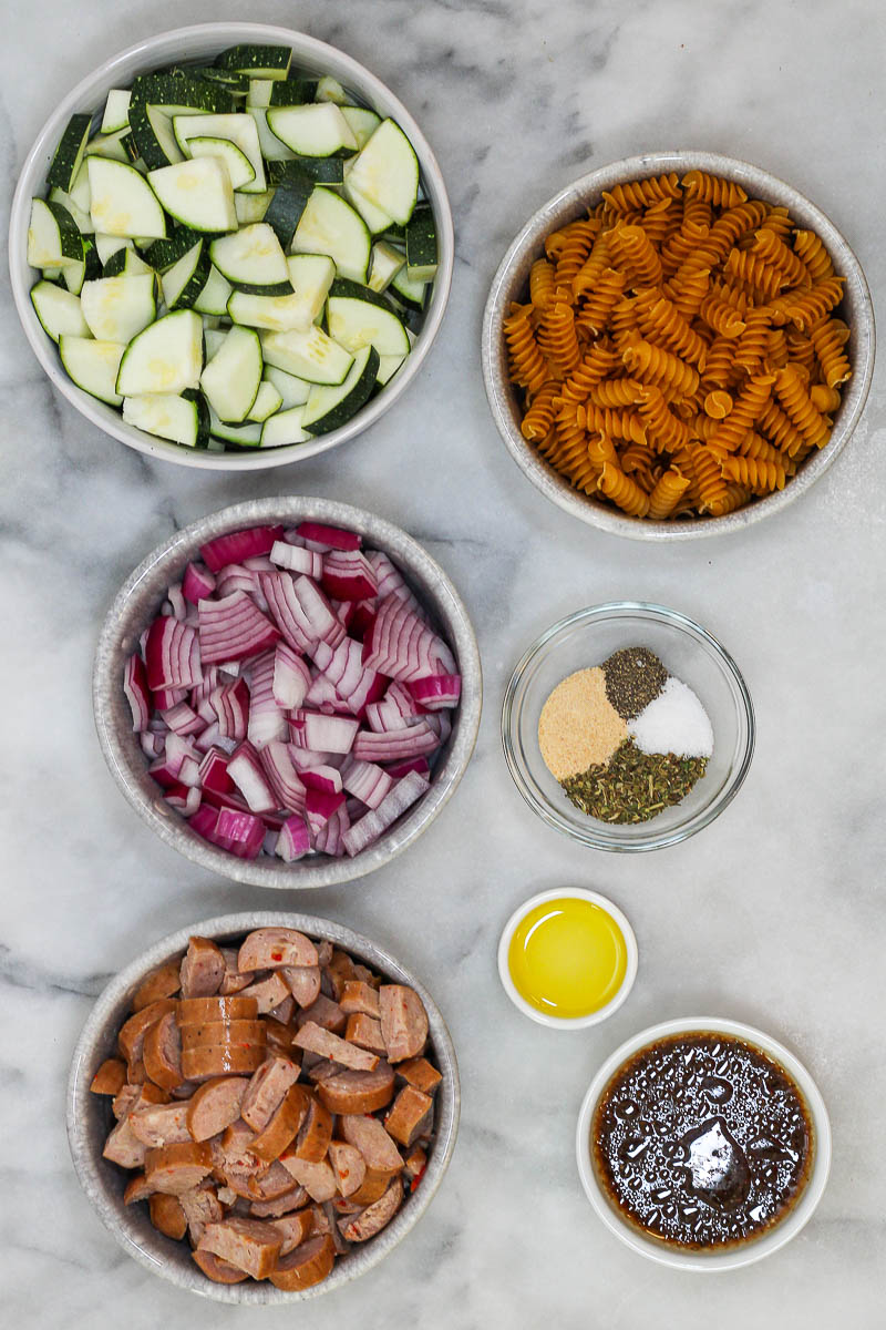 ingredients to make zucchini pasta salad
