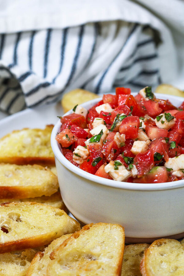 toasted baguette chips with caprese salad dip