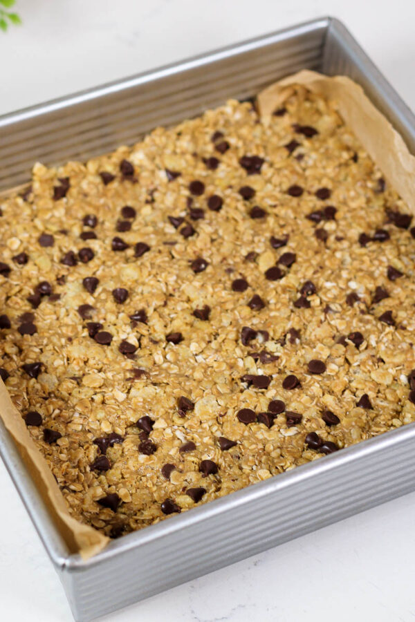 chocolate chips sprinkled on top of nut free granola bars