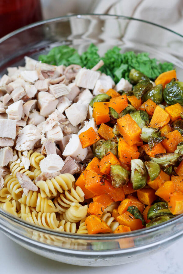 Fall Pasta Salad - Nutrition to Fit | Lindsey Janeiro | Easy Healthy Recipes  & Meal Prep Ideas