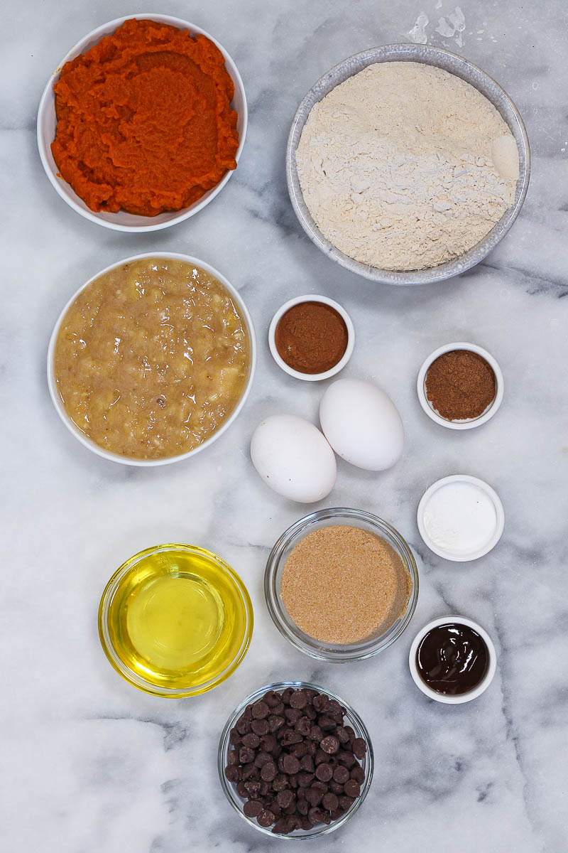 ingredients to make pumpkin banana bread muffins