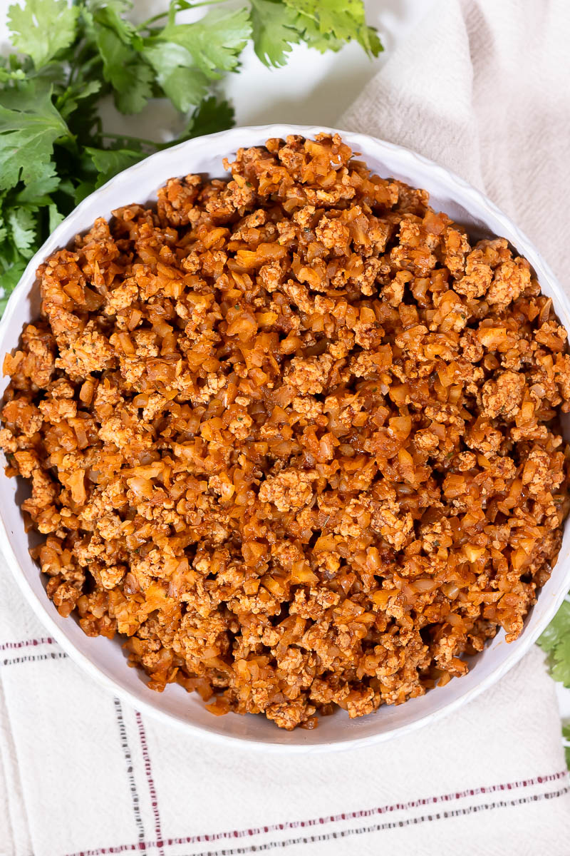 Ground Chicken Taco Meat - Nutrition to Fit | Lindsey Janeiro