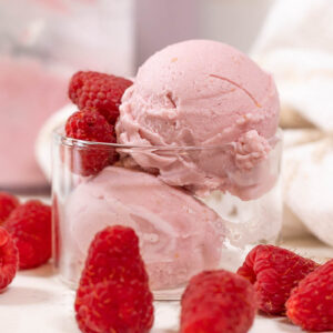 raspberry frozen yogurt
